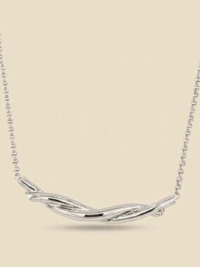 18K CARTIER Entre Lace 18k White Gold in Signature Red Cartier Box